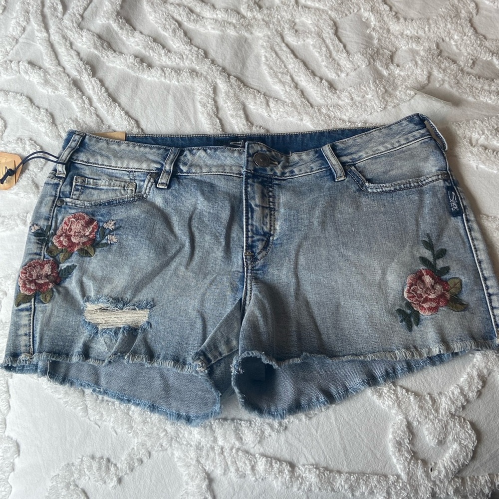 Silver Aiko shorts
